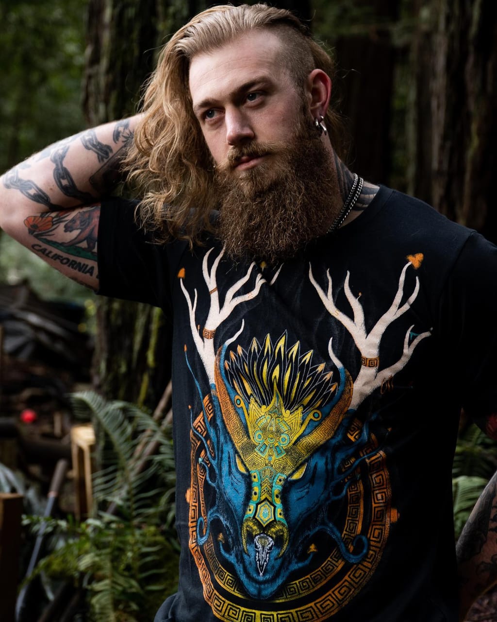 Mariposa Galáctica — Men's Collection — EcoMaquila